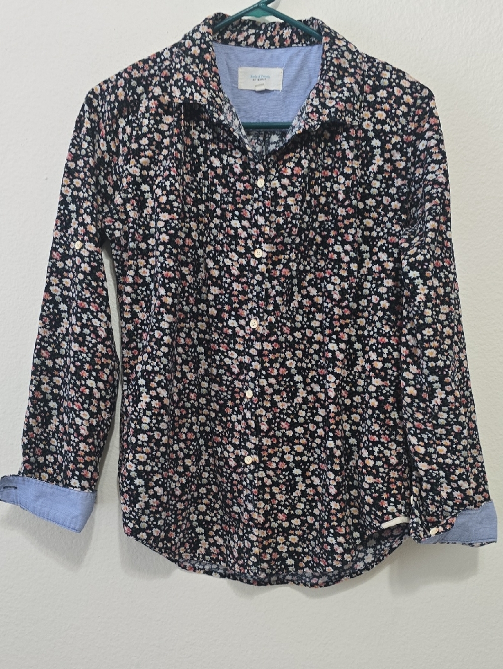 Birds Of Paradid By TrovataNavy Floral Button-Up Shirt S